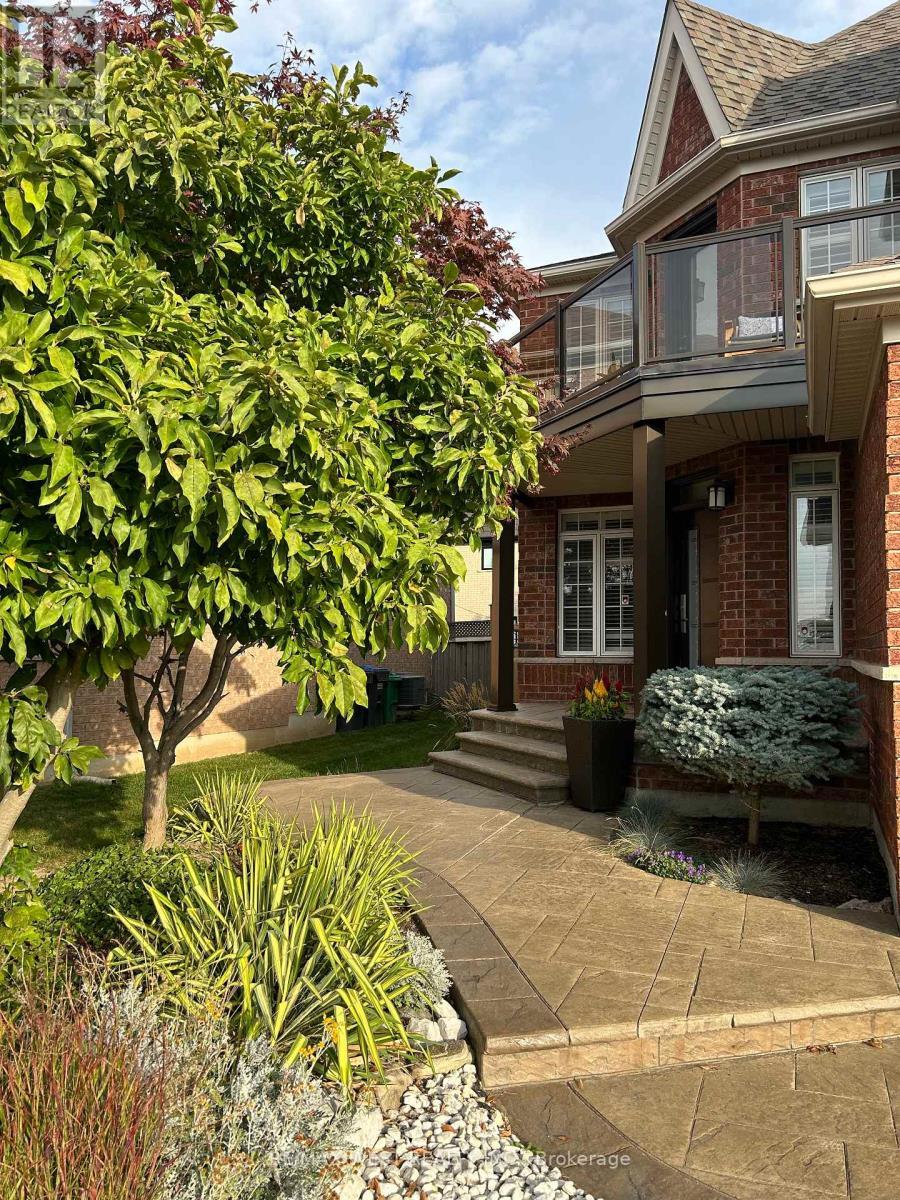 Summer Main Entrance - 3374 Artesian Drive, Mississauga, ON - Outdoor With Balcony