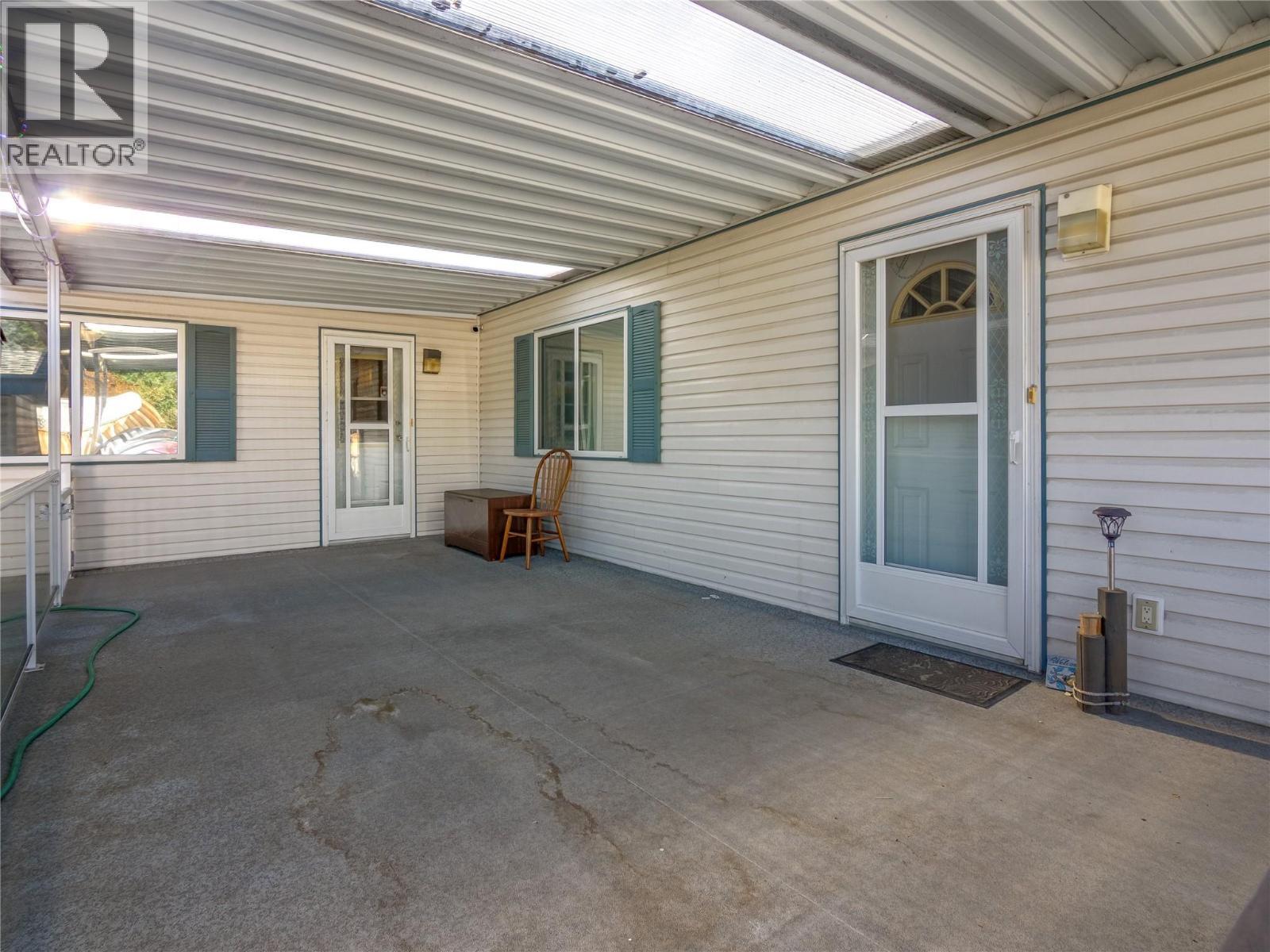 670 Mccurdy Road Unit# 4, Kelowna, BC