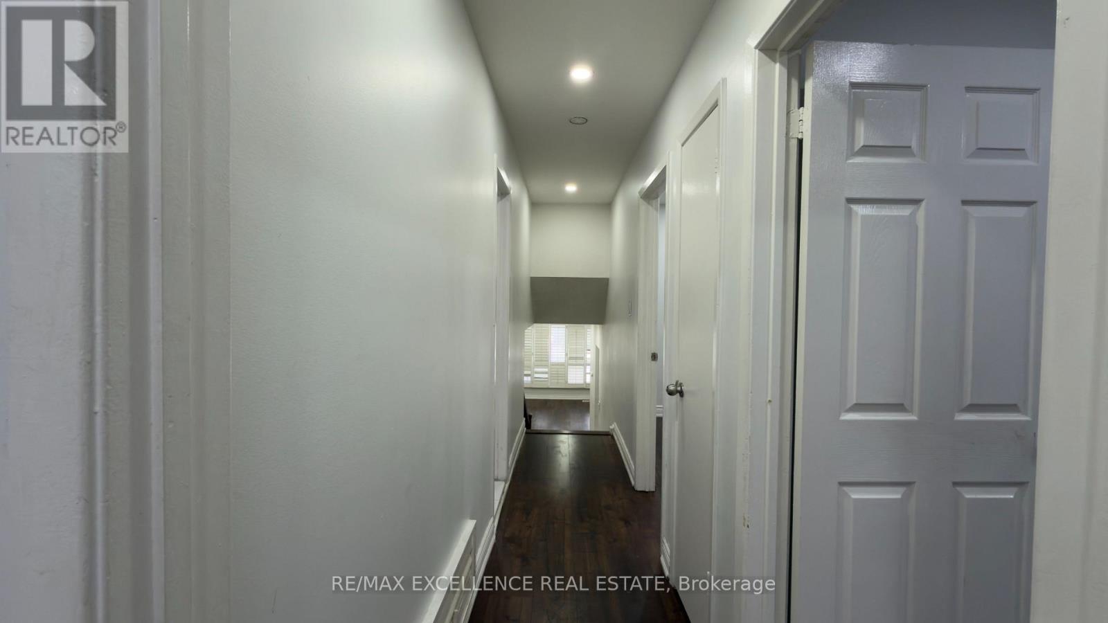 7479 Pickfair Drive, Mississauga, ON - Indoor Photo Showing Other Room