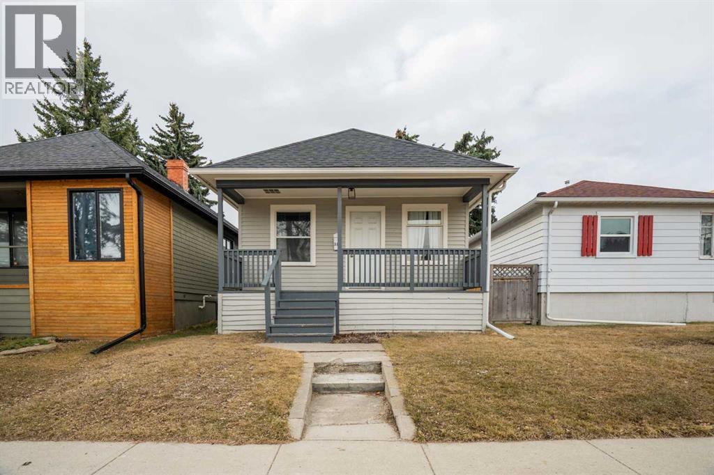 317 18 Avenue Nw, Calgary, AB - Outdoor With Deck Patio Veranda