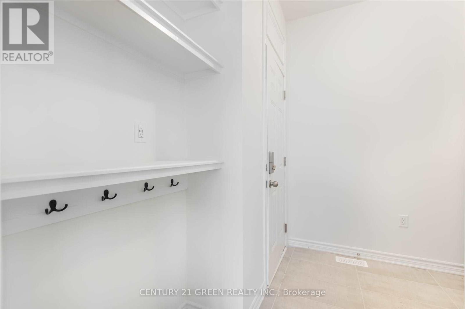 3140 Willowridge Path, Pickering, ON - Indoor Photo Showing Other Room