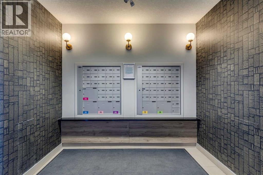 208, 30 Shawnee Common Sw, Calgary, AB - Indoor Photo Showing Other Room