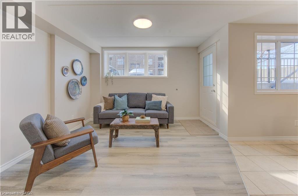 12 Holborn Drive Unit# E33, Kitchener, ON - Indoor