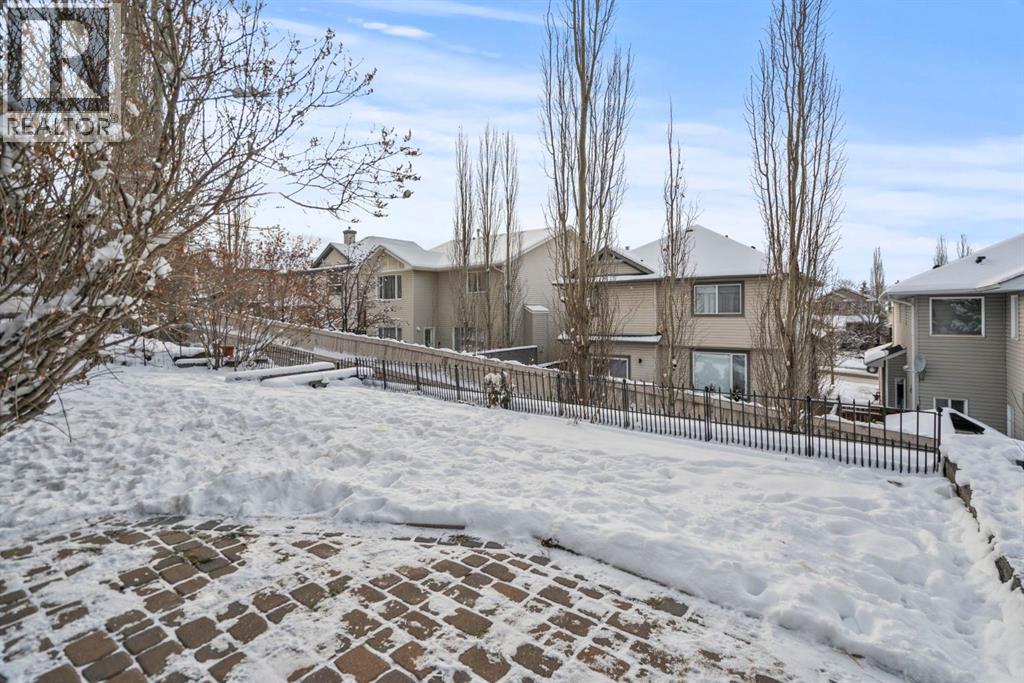 153 Crestridge Way Sw, Calgary, AB - Outdoor