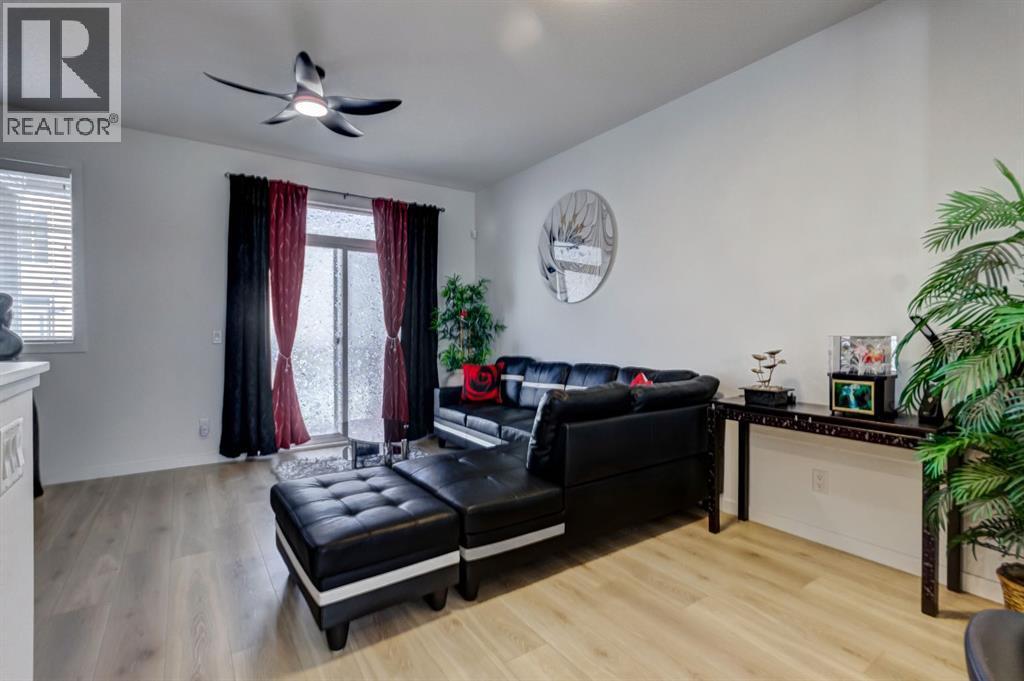 888 Walgrove Boulevard Se, Calgary, AB - Indoor