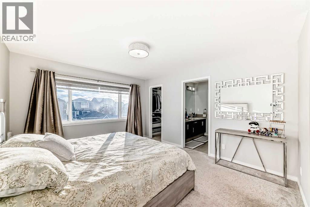 159 Evanscrest Park Nw, Calgary, AB - Indoor Photo Showing Bedroom