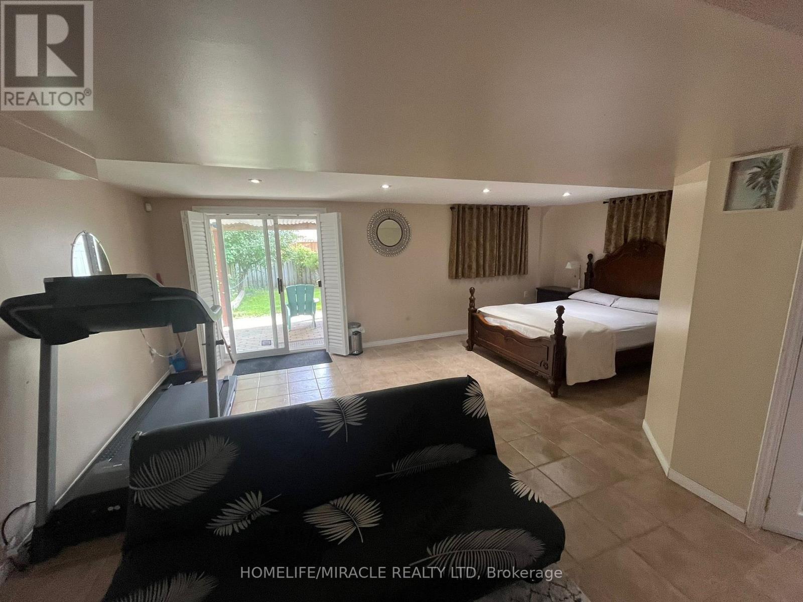 128 Karalee Crescent, Cambridge, ON - Indoor