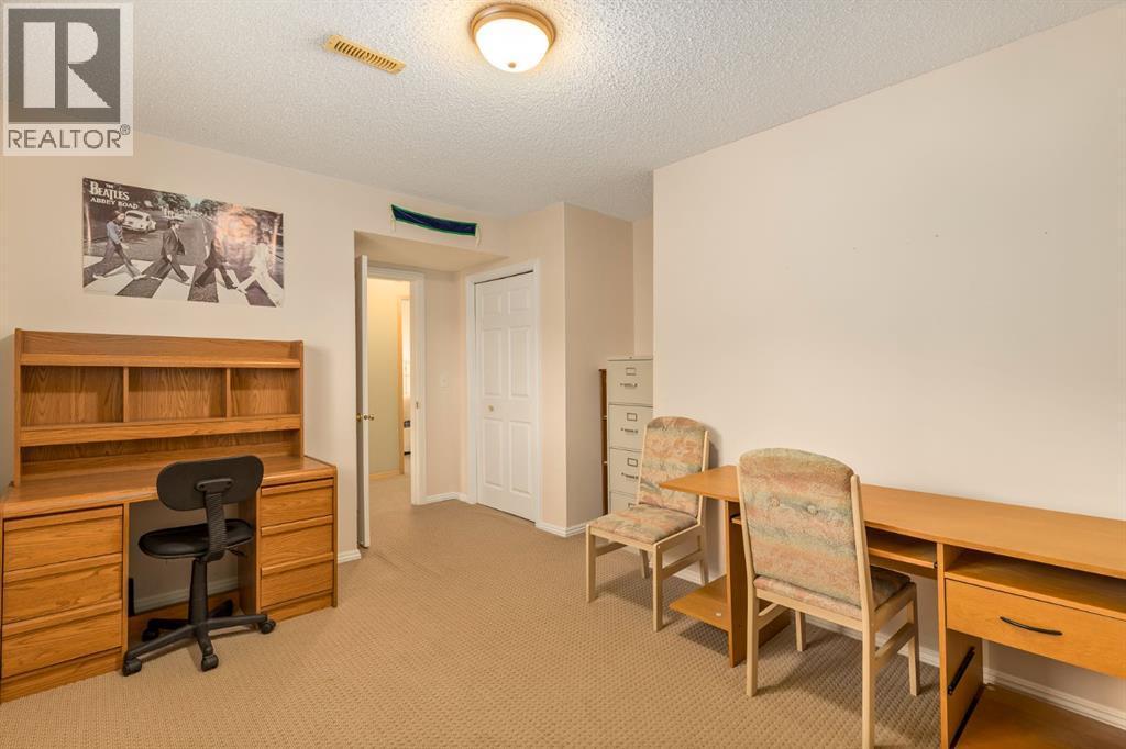 131 Panatella Close Nw, Calgary, AB - Indoor Photo Showing Office