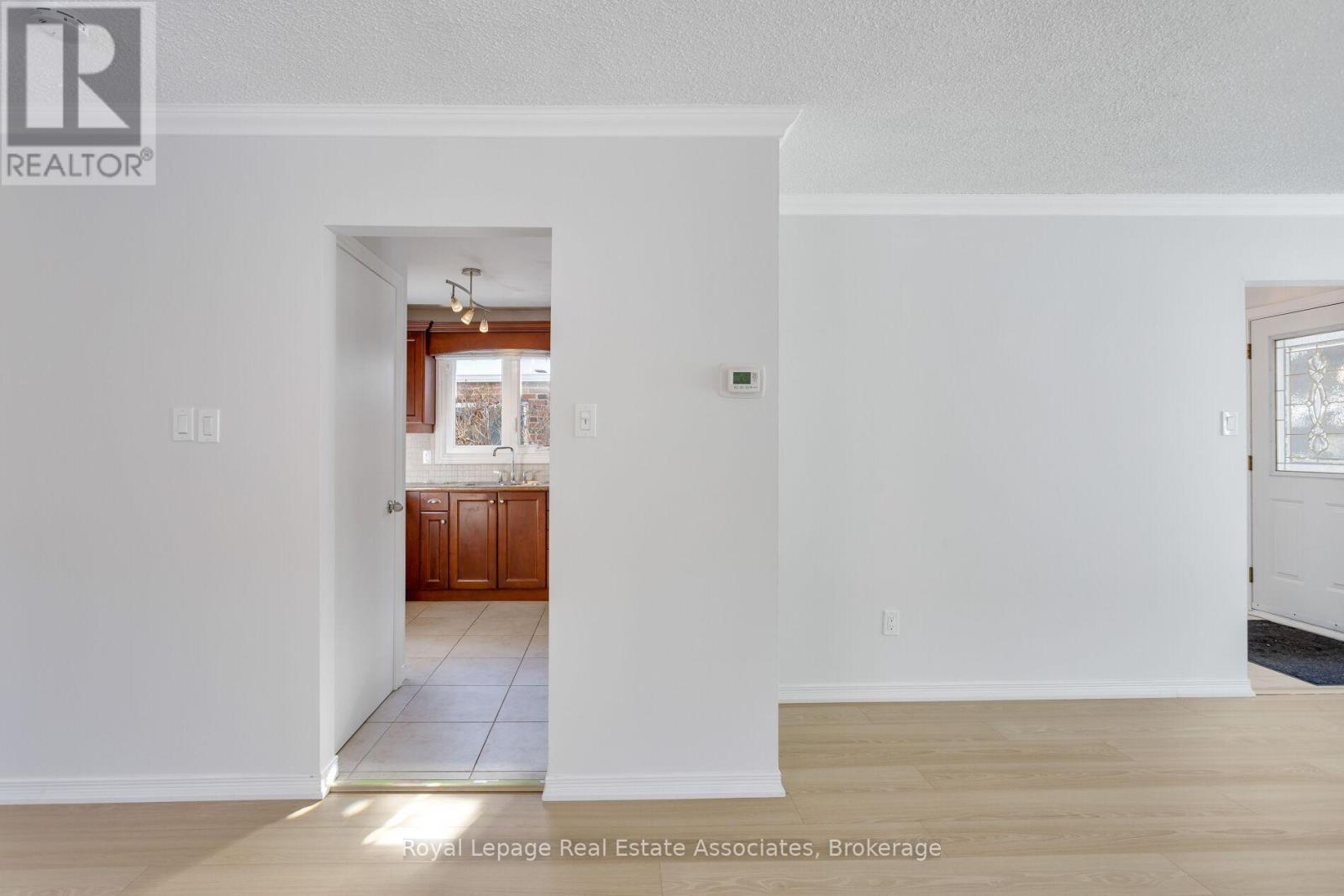 958 Fletcher Valley Crescent, Mississauga, ON - Indoor Photo Showing Other Room