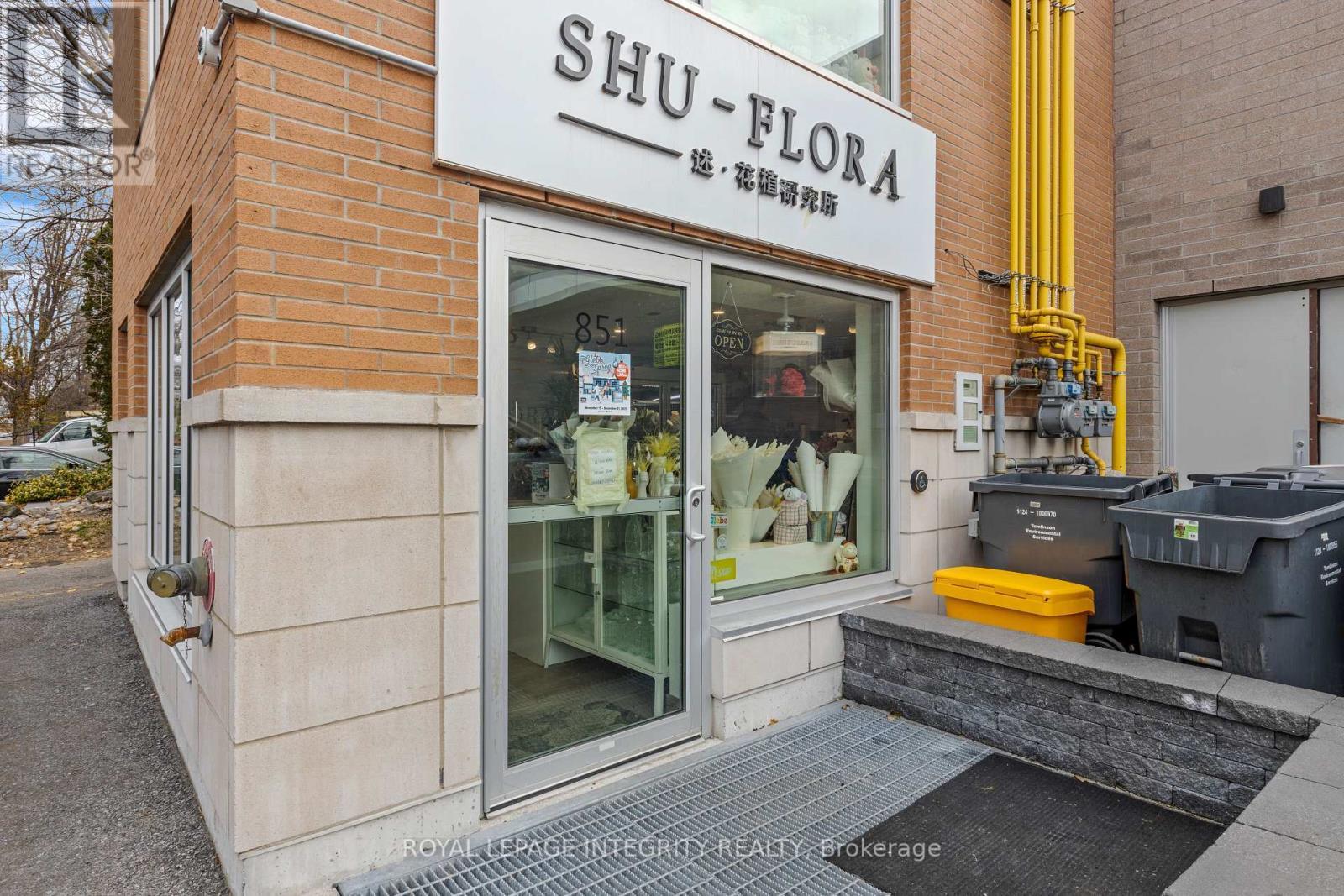 851 Bank Street, Ottawa, ON