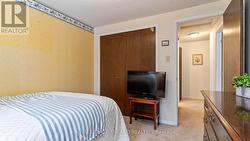 upstairs bedroom 2 -