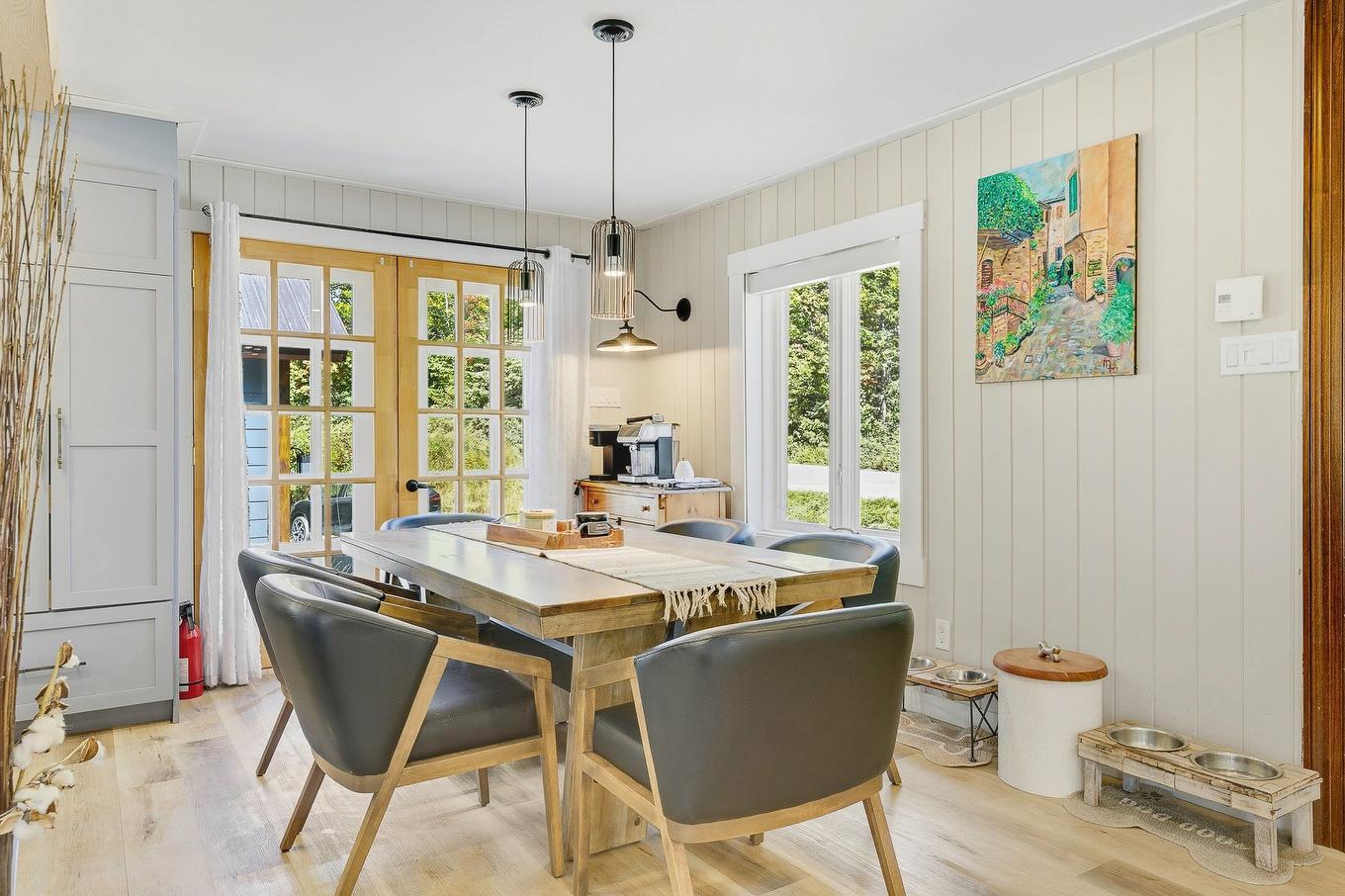 Salle à manger - 1730 Ch. Du 9E-Rang, Sainte-Lucie-Des-Laurentides, QC - Indoor Photo Showing Dining Room