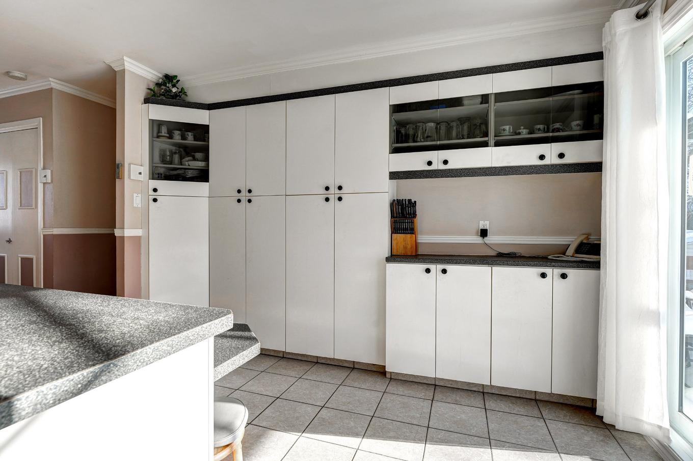 Dinette - 6600 57E Avenue, Laval (Laval-Ouest), QC - Indoor Photo Showing Kitchen