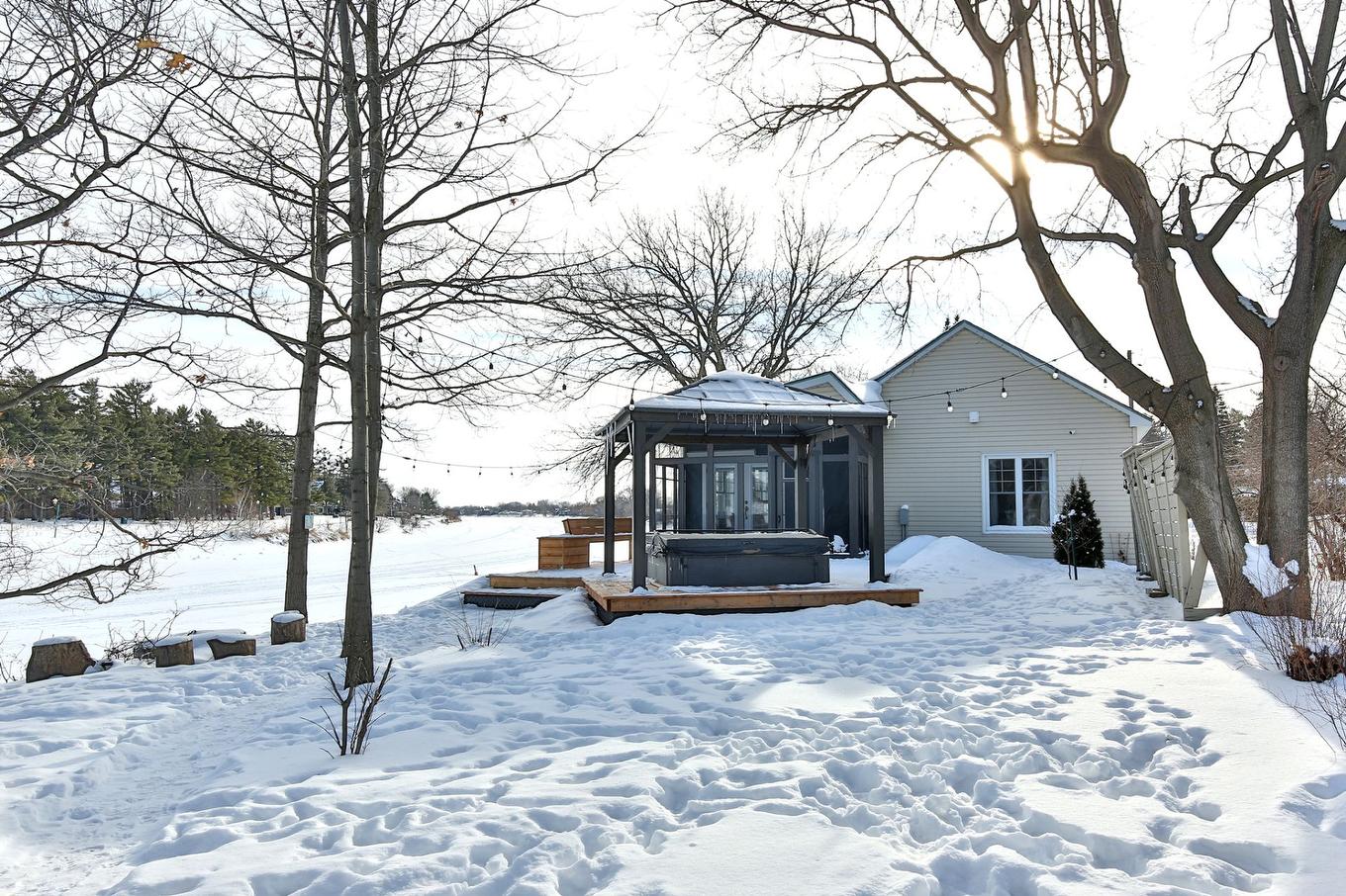 Water view - 357 Rue Jean-Talon, Saint-Jean-Sur-Richelieu, QC - Outdoor With Body Of Water With View