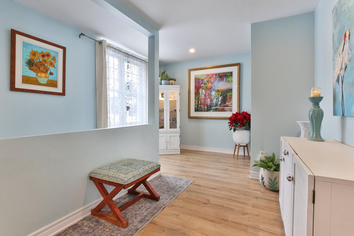 Hall - 357 Rue Jean-Talon, Saint-Jean-Sur-Richelieu, QC - Indoor Photo Showing Other Room