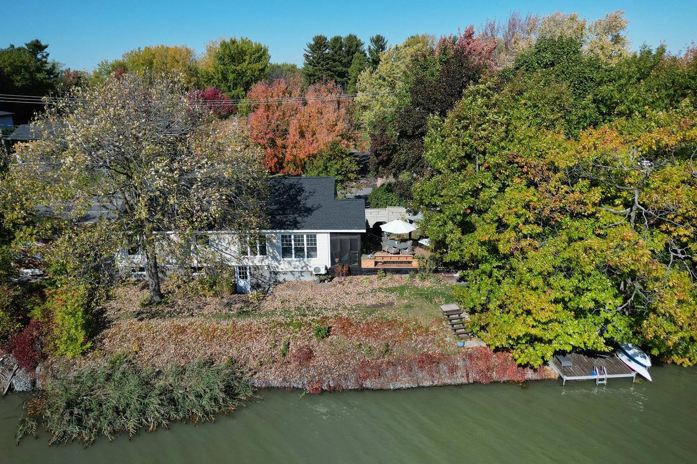 Frontage - 357 Rue Jean-Talon, Saint-Jean-Sur-Richelieu, QC - Outdoor