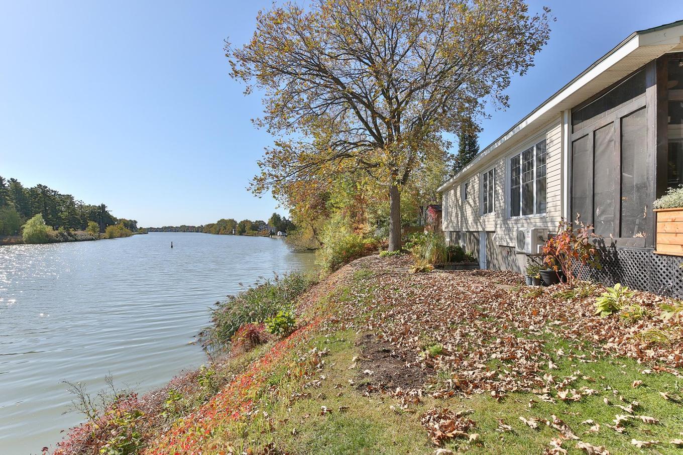 Exterior - 357 Rue Jean-Talon, Saint-Jean-Sur-Richelieu, QC - Outdoor With Exterior