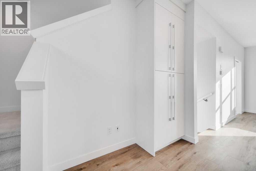 293 Dawson Way, Chestermere, AB - Indoor Photo Showing Other Room