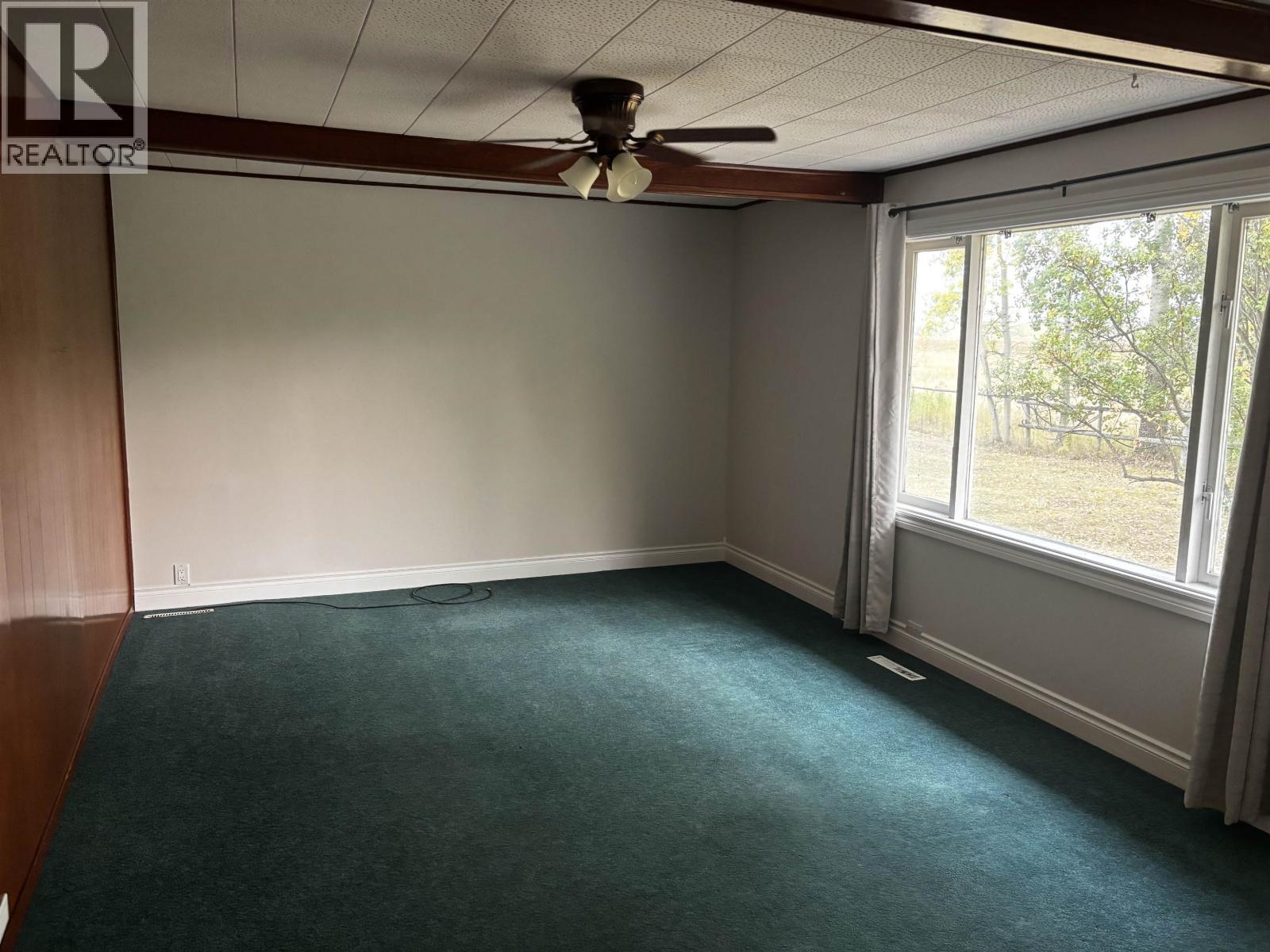 7157 N 97 Highway, Fort St. John, BC - Indoor Photo Showing Other Room