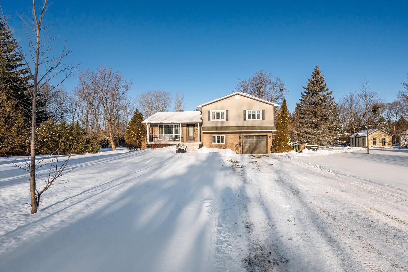 Frontage - 175 Allée Des Cigales, Saint-Jean-Sur-Richelieu, QC - Outdoor