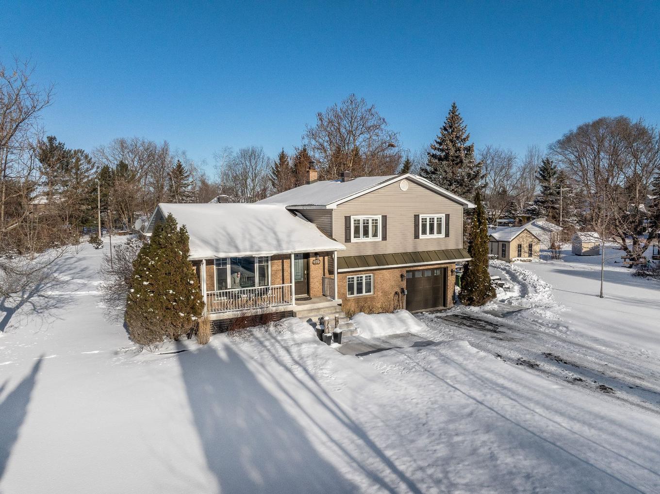 Aerial photo - 175 Allée Des Cigales, Saint-Jean-Sur-Richelieu, QC - Outdoor