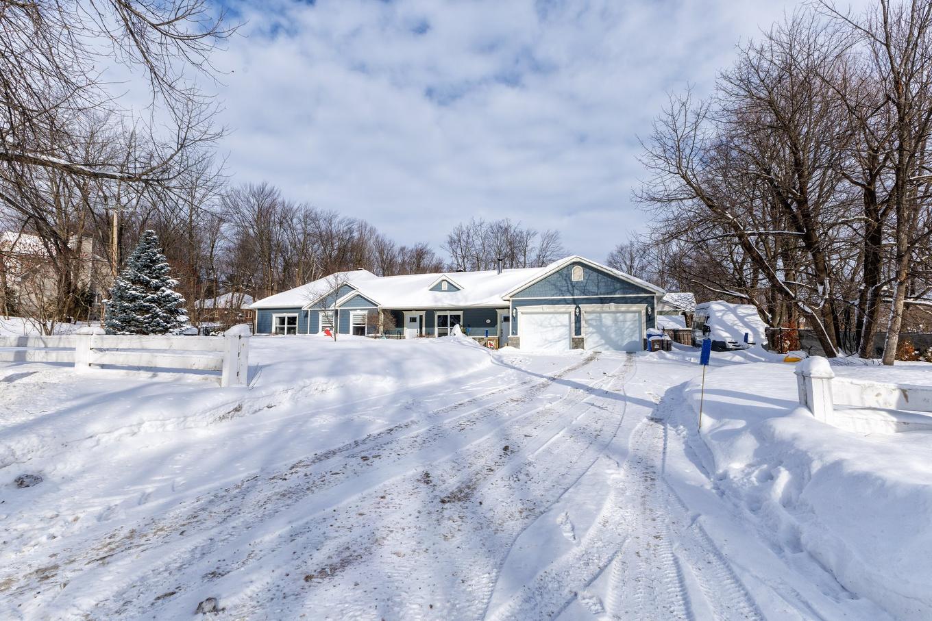 Frontage - 1002 Mtée St-Robert, Saint-Lazare, QC - Outdoor