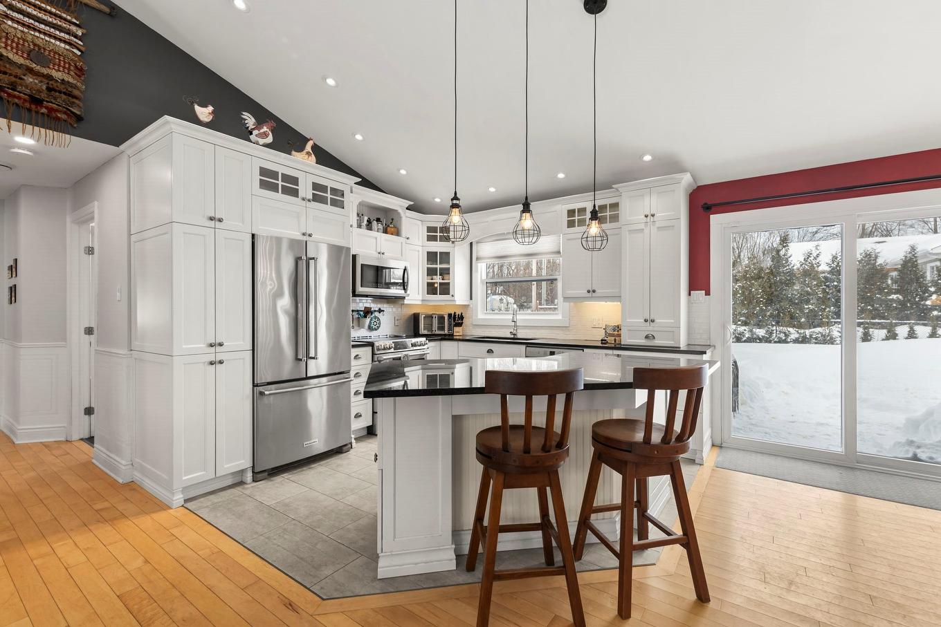 Kitchen - 1002 Mtée St-Robert, Saint-Lazare, QC - Indoor