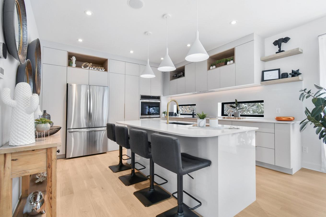 Kitchen - 168Z - 170Z 42E Avenue, Terrebonne (Terrebonne), QC - Indoor Photo Showing Kitchen With Upgraded Kitchen