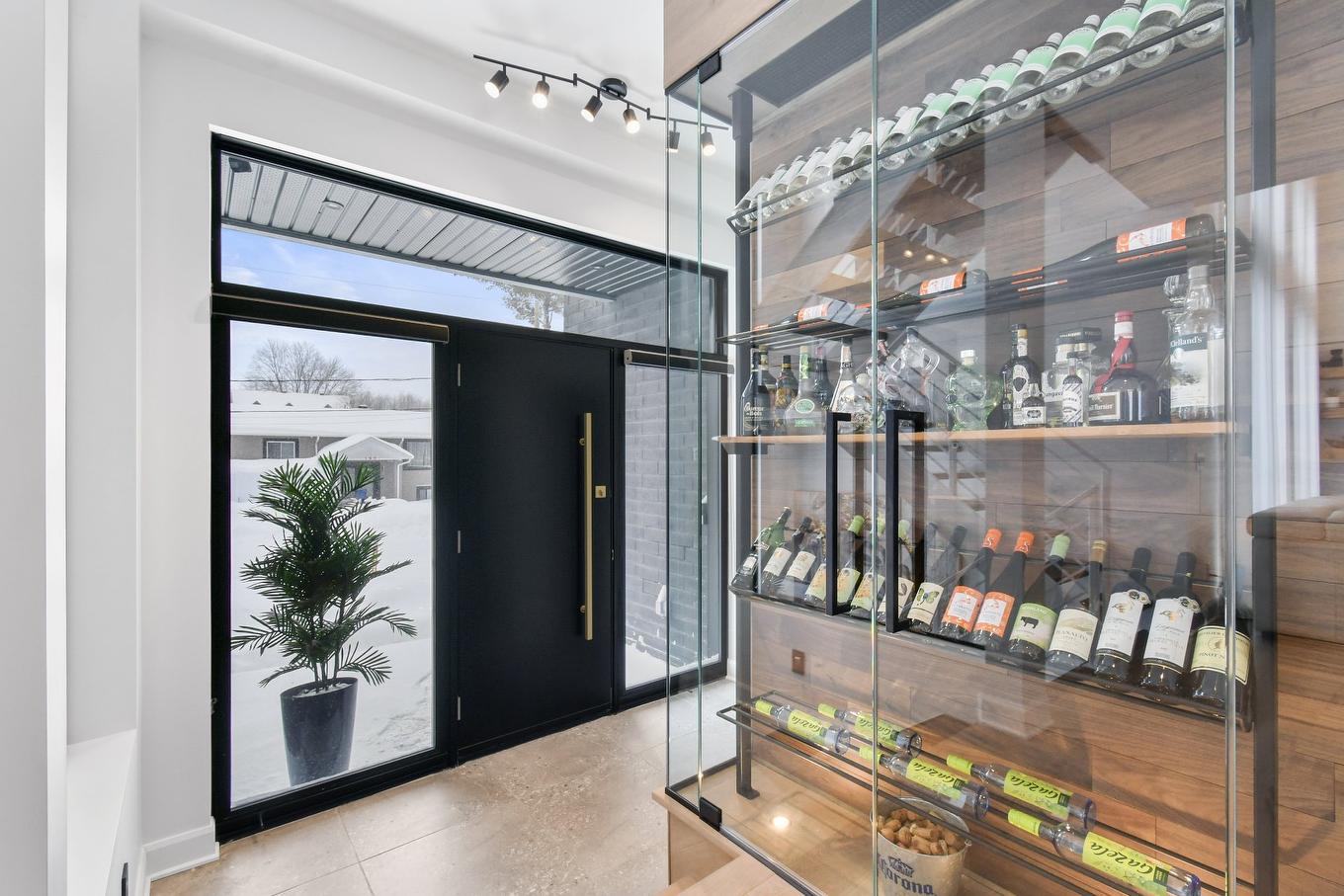 Hall - 168Z - 170Z 42E Avenue, Terrebonne (Terrebonne), QC - Indoor Photo Showing Other Room