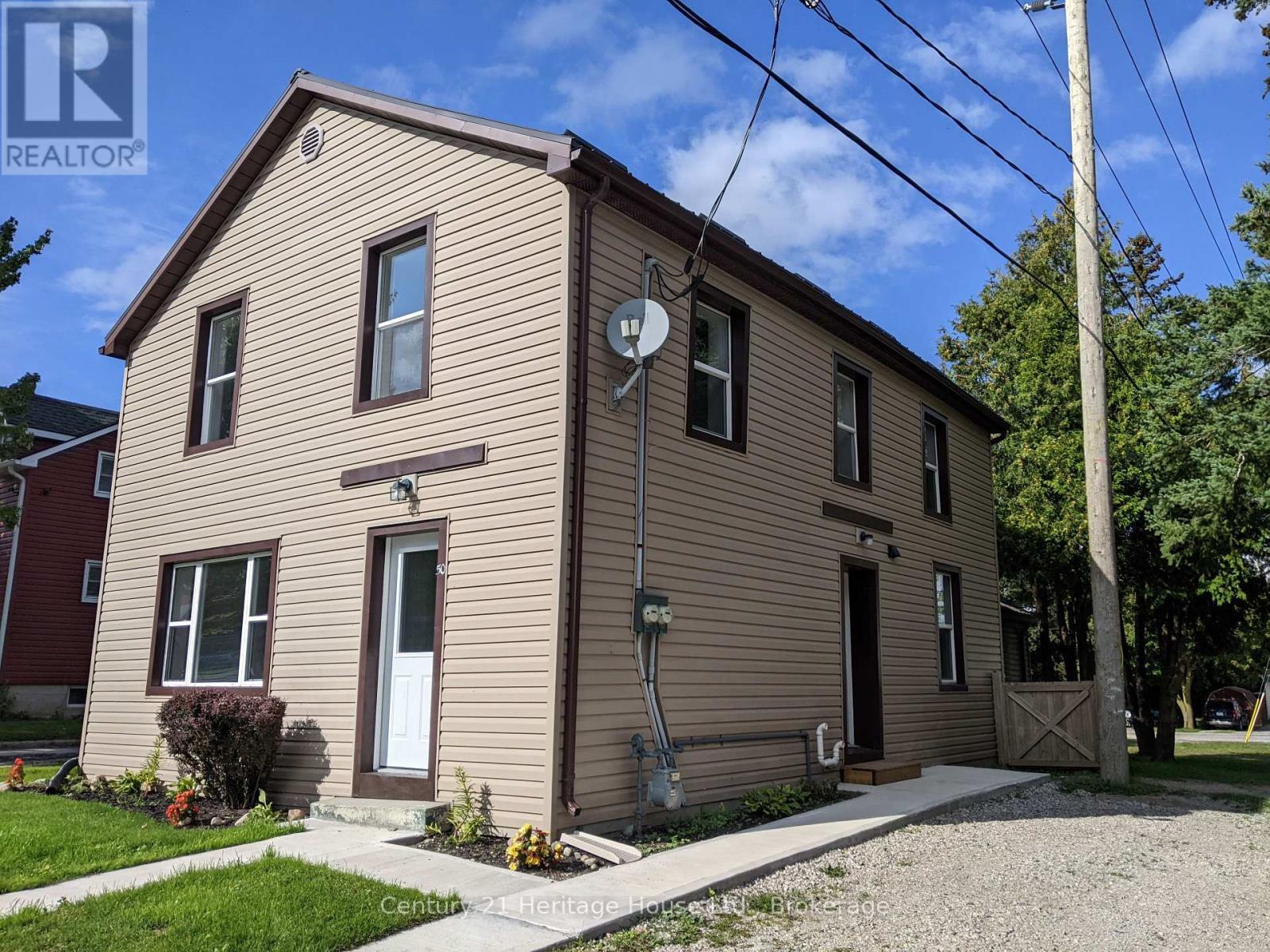 50 Goderich Street E, Huron East (Seaforth), ON - Outdoor