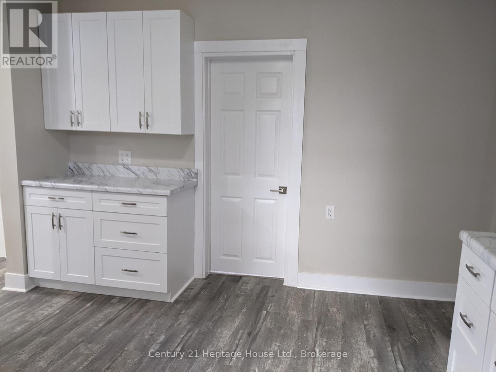 50 Goderich Street E, Huron East (Seaforth), ON - Indoor