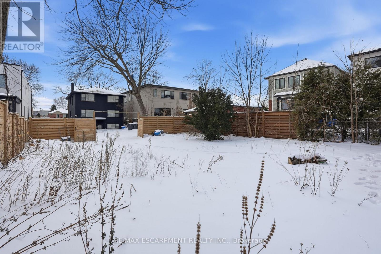 43 Broadview Avenue, Mississauga, ON - Outdoor