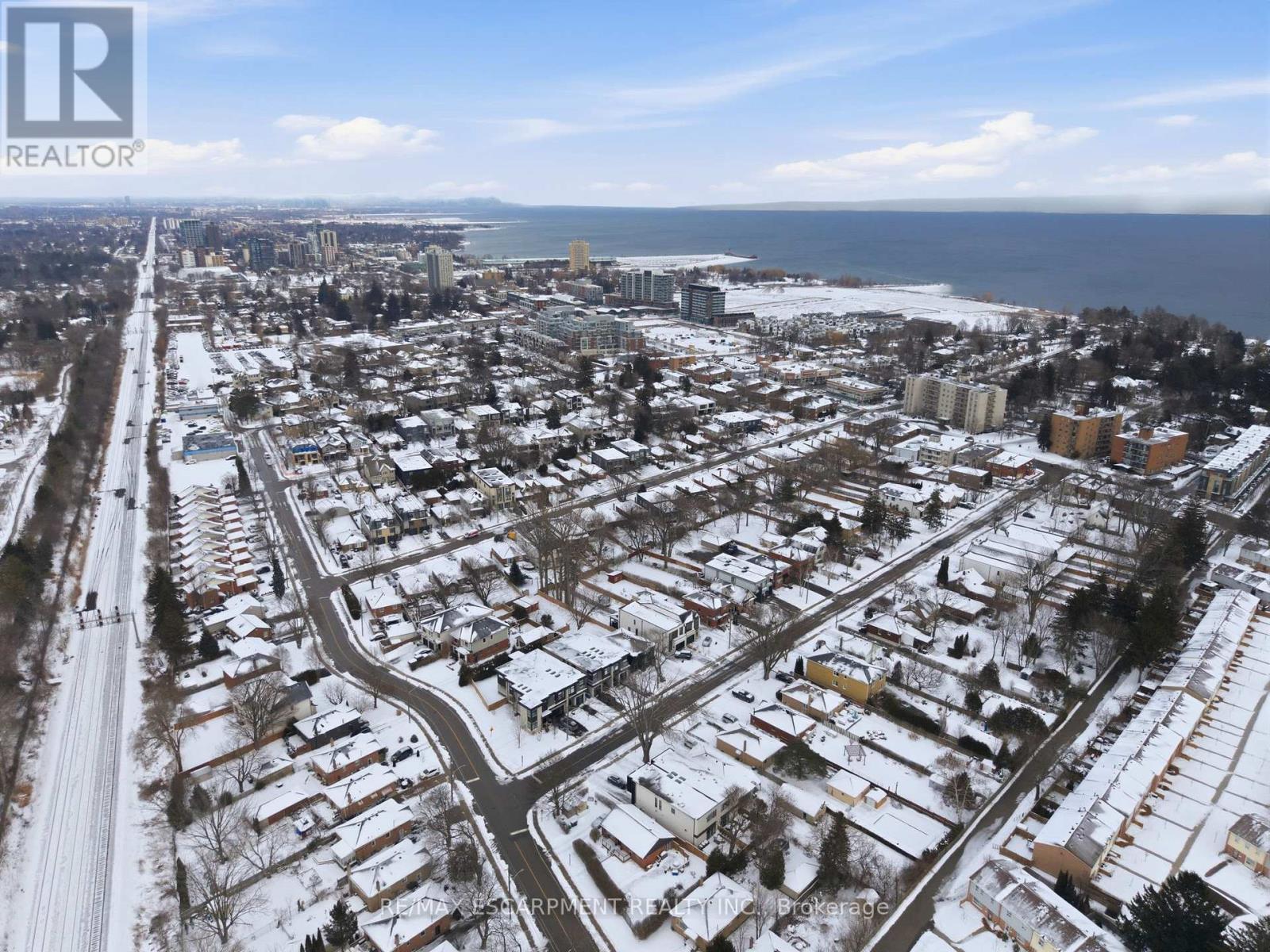 43 Broadview Avenue, Mississauga, ON - Outdoor With View