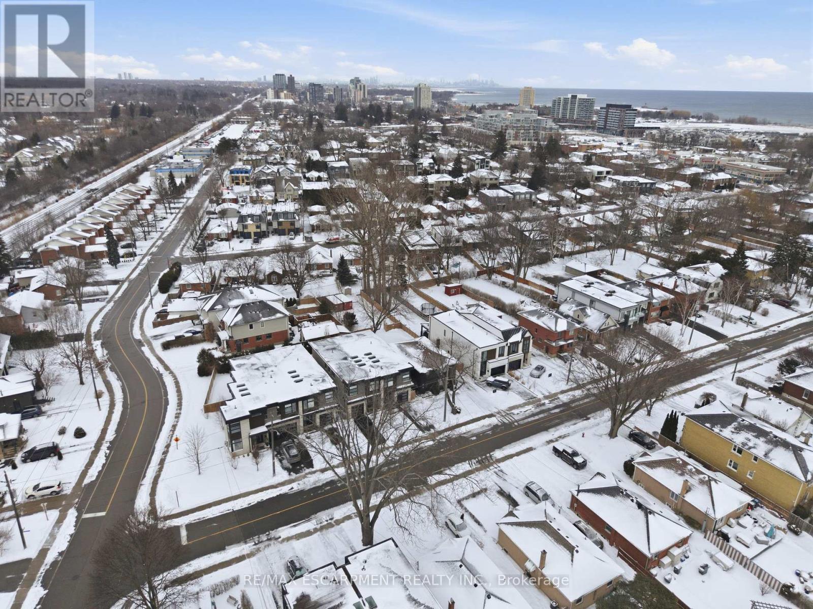 43 Broadview Avenue, Mississauga, ON - Outdoor With View