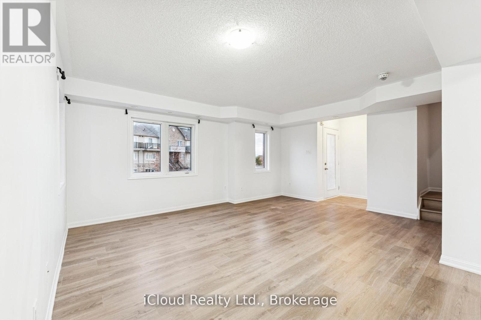 193 - 250 Sunny Meadow Boulevard, Brampton, ON - Indoor