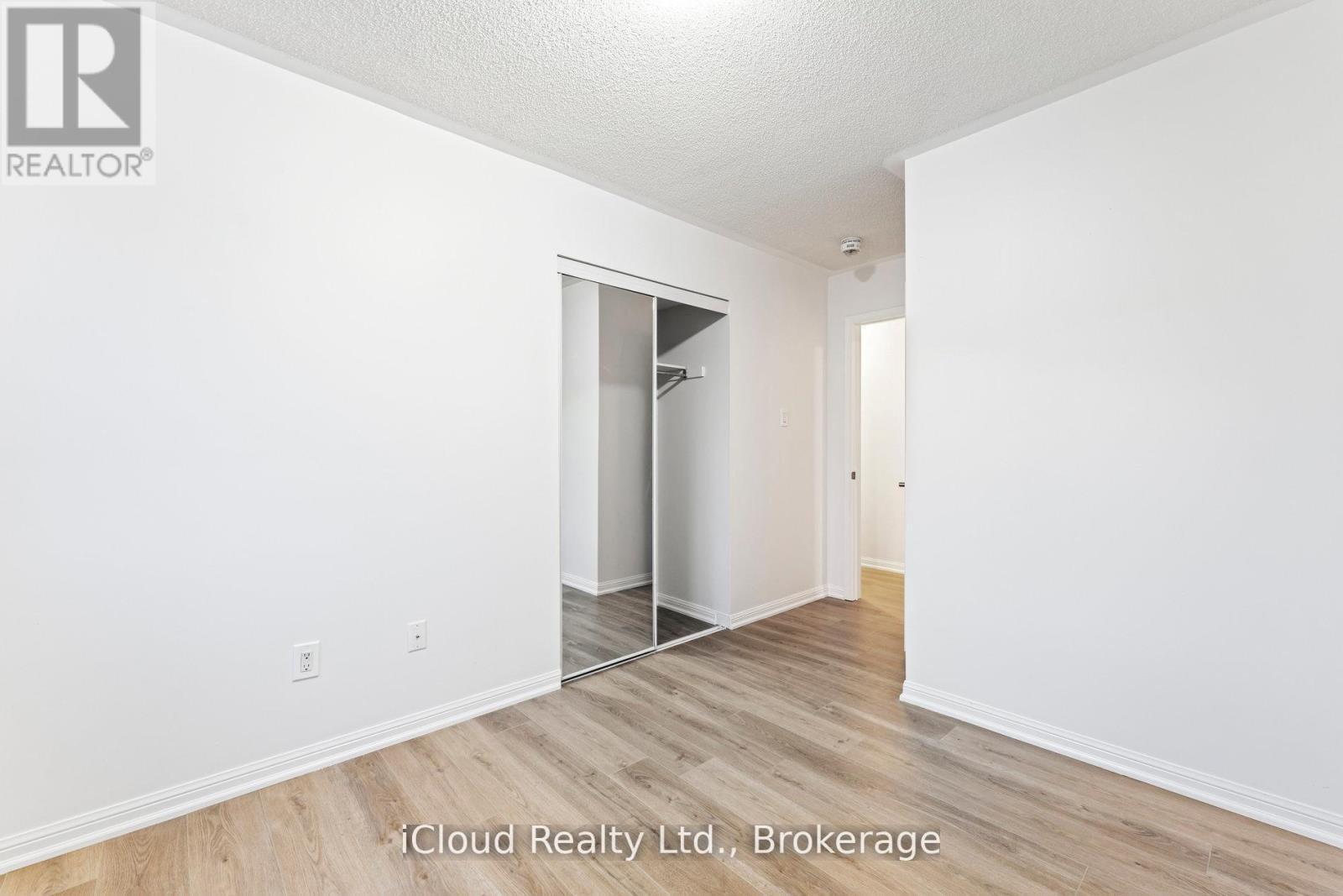 193 - 250 Sunny Meadow Boulevard, Brampton, ON - Indoor Photo Showing Other Room