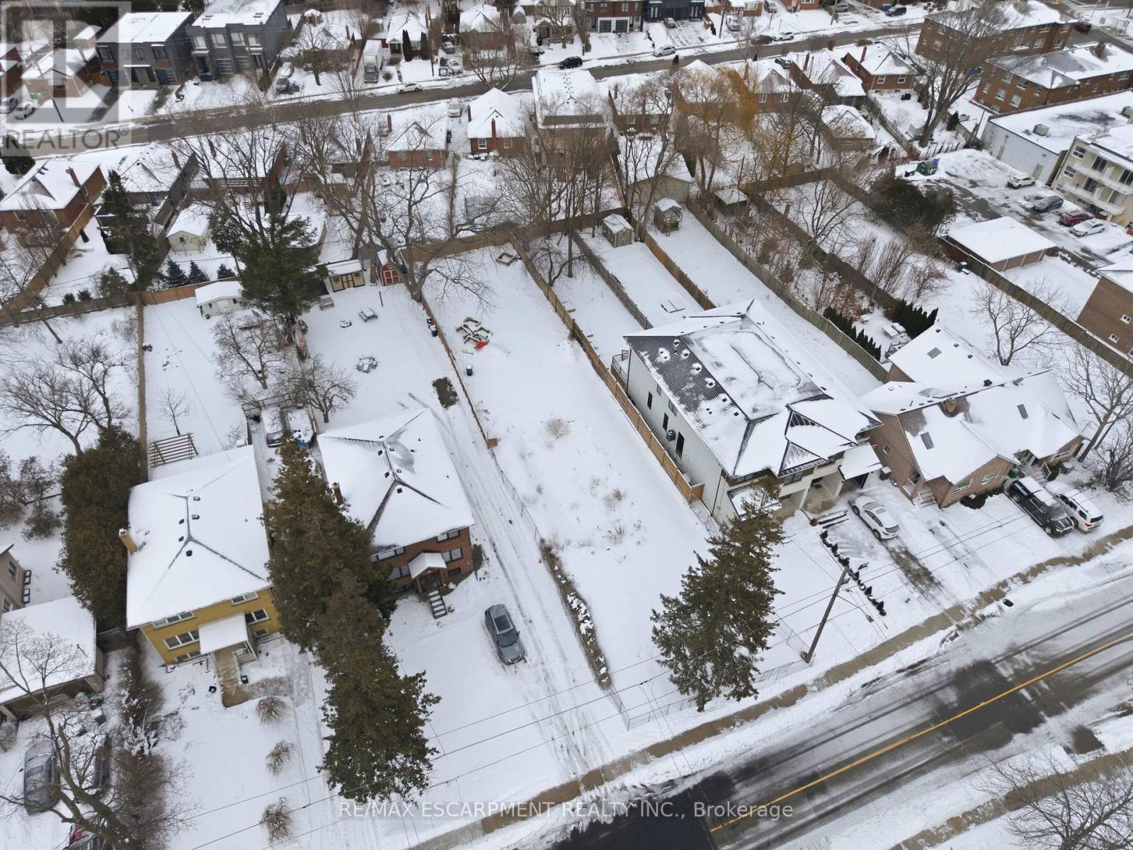 19 Broadview Avenue, Mississauga, ON