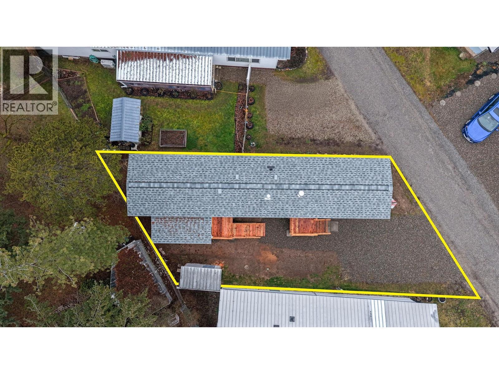 Approximate lot lines, confirm with appropriate authority if important - 1421 Erickson Road Unit# 21, Creston, BC