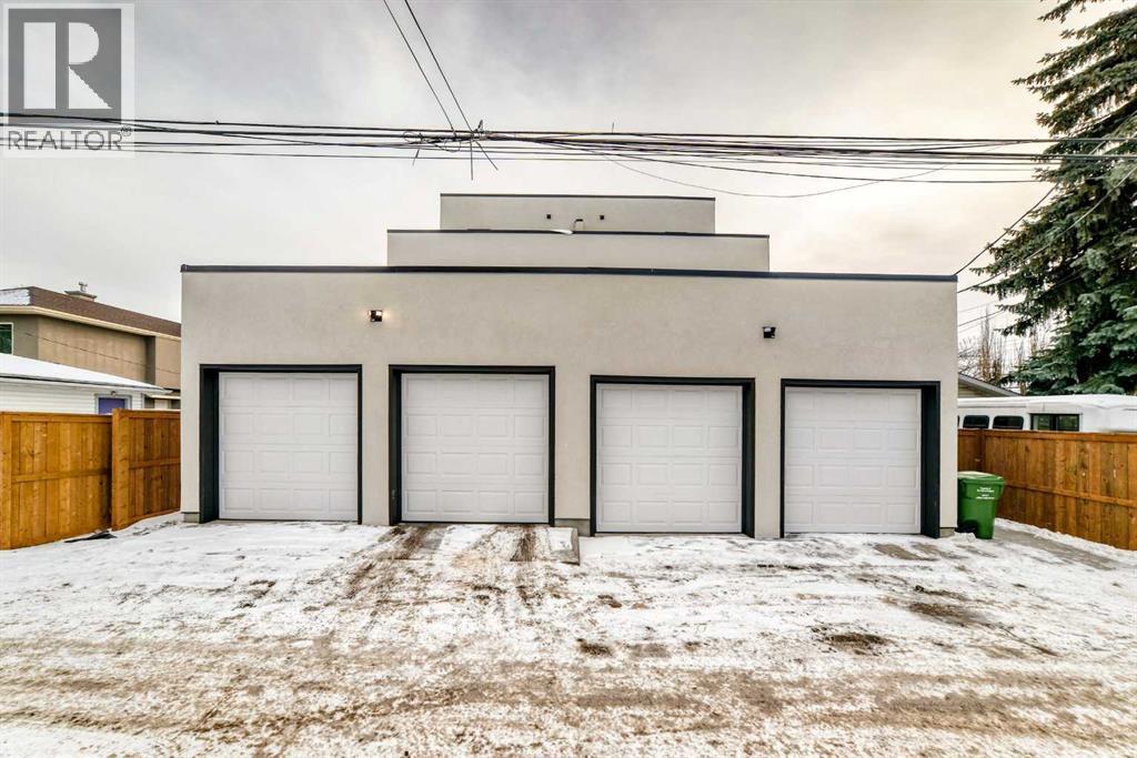 1729 31 Street Sw, Calgary, AB - Outdoor With Exterior