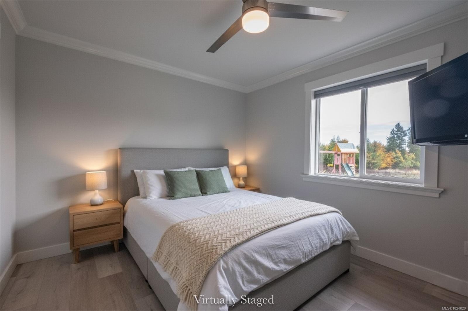 1700 Warn Way, Qualicum Beach, BC