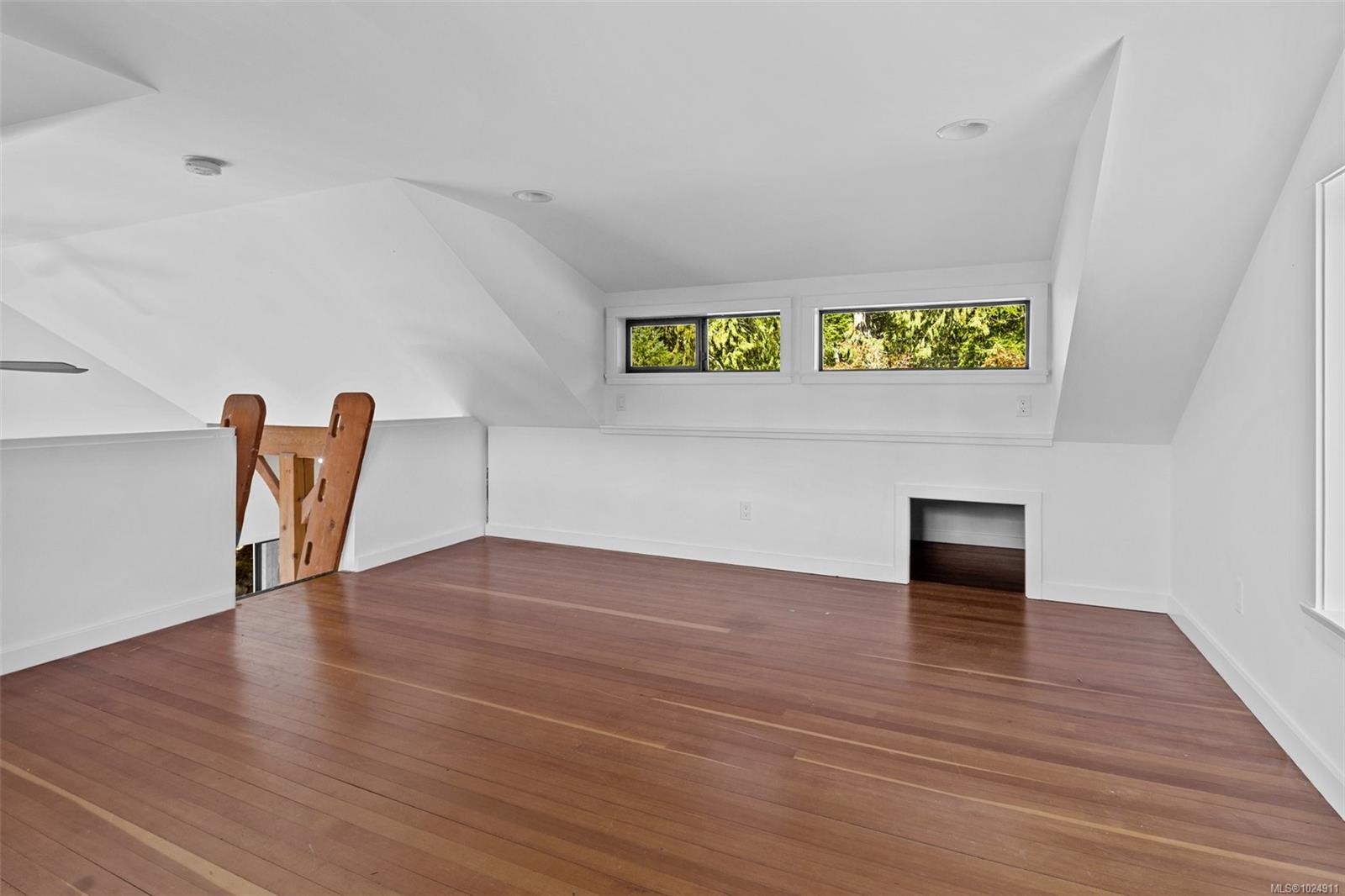 400 Baker Rd, Salt Spring, BC