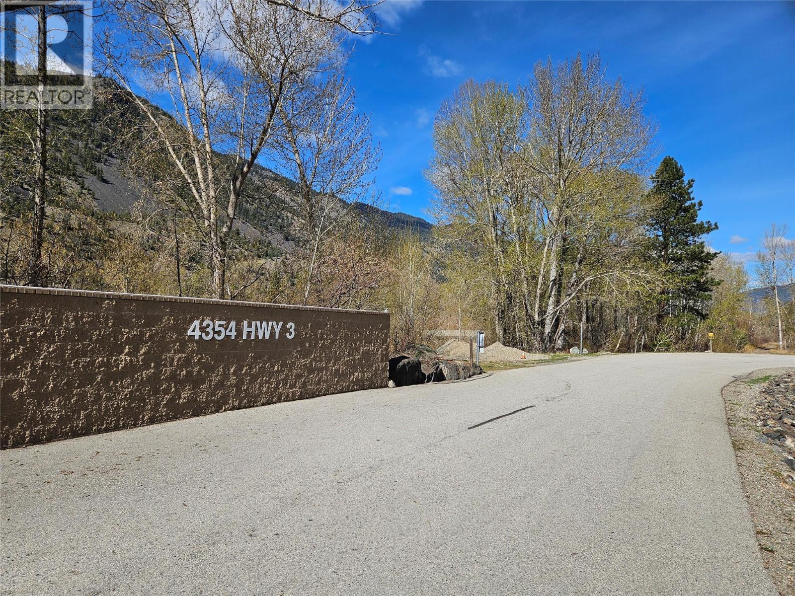 Beautiful Entrance - 4354 Highway 3 Unit# 79, Keremeos, BC
