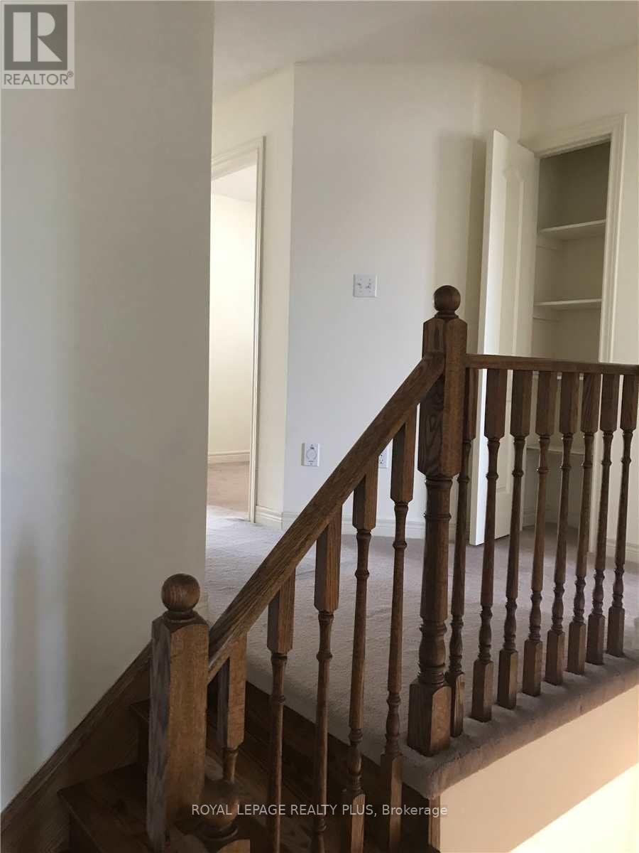 4639 Centretown Way, Mississauga, ON - Indoor Photo Showing Other Room