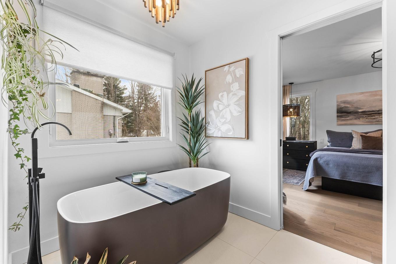 Salle de bains attenante à la CCP - 1358 Rue Des Pins, Magog, QC - Indoor Photo Showing Bathroom