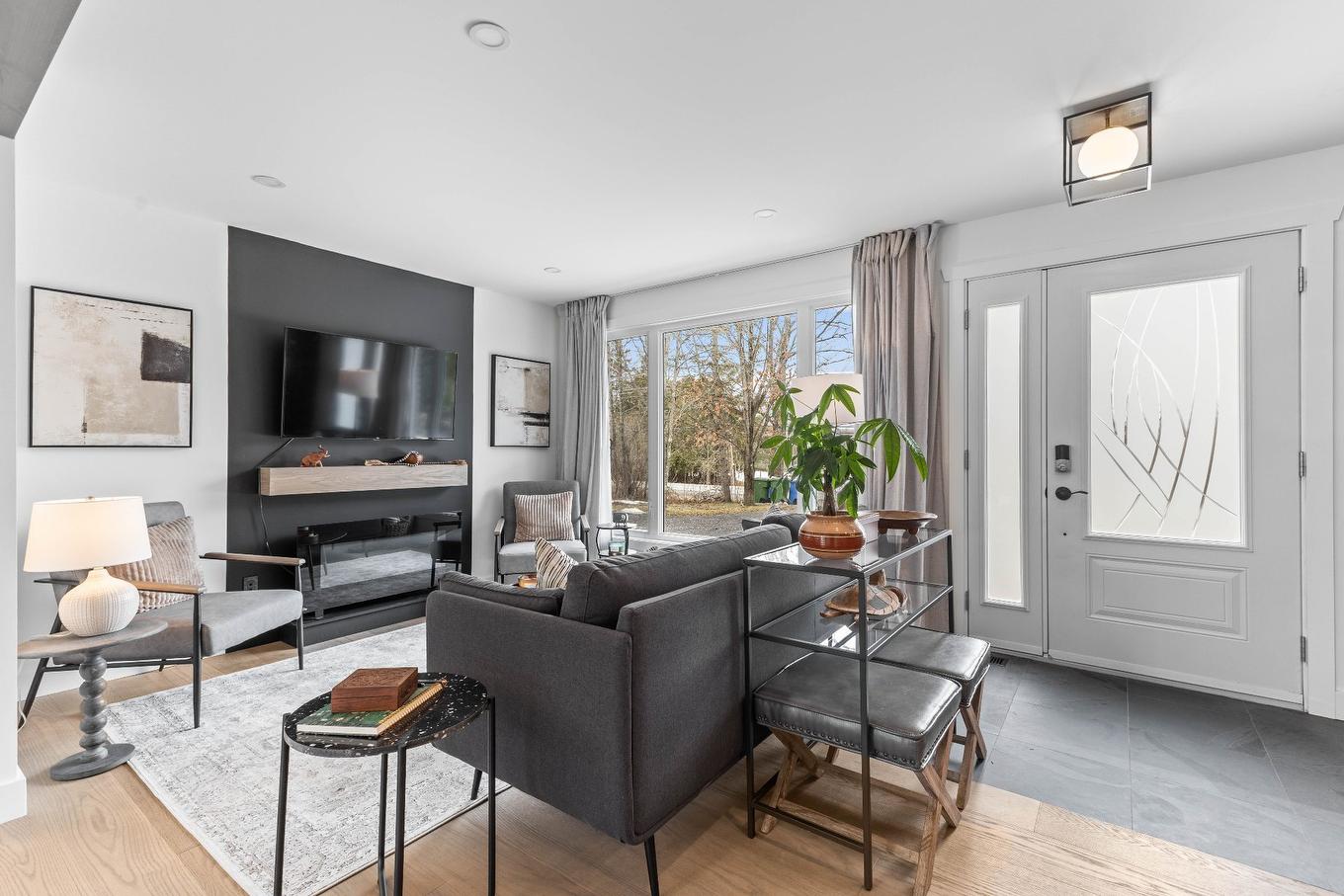 Salon - 1358 Rue Des Pins, Magog, QC - Indoor Photo Showing Living Room