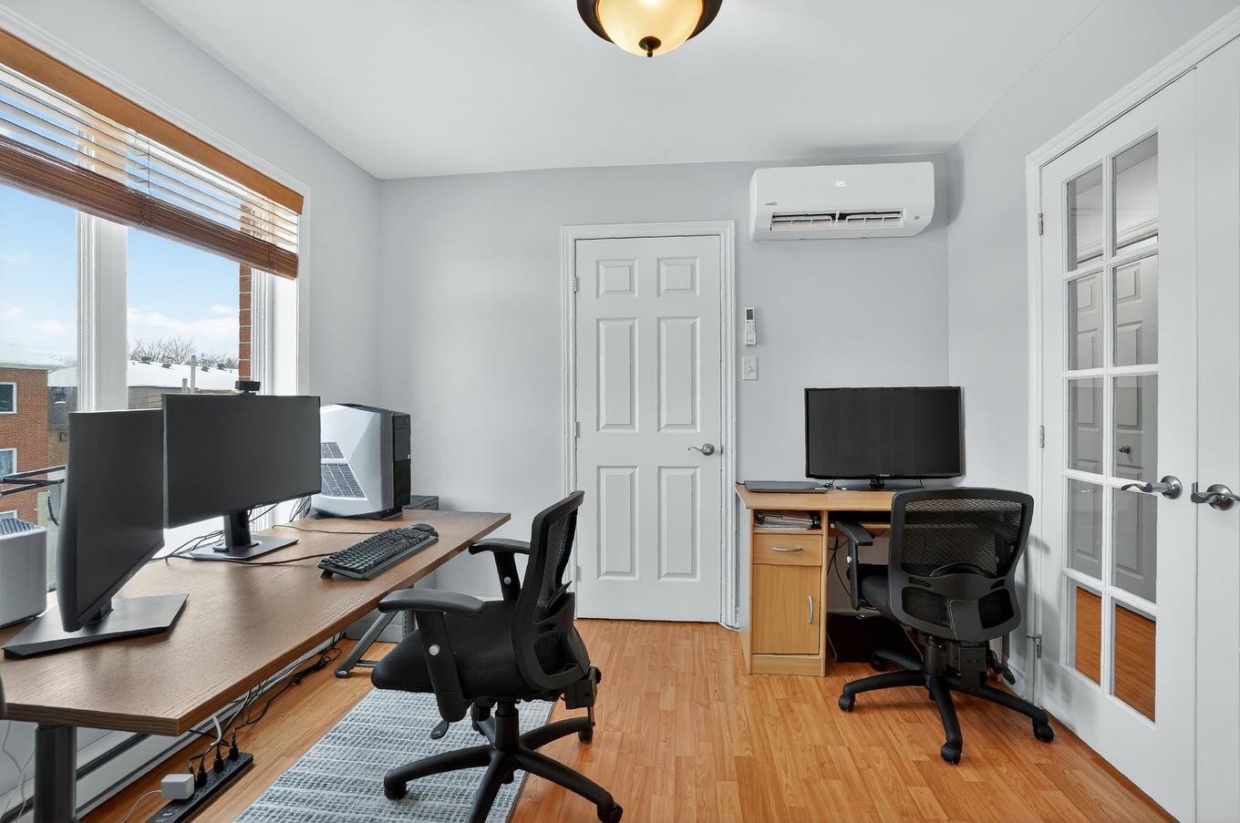 Chambre à coucher - 301-219 Boul. Ste-Rose E., Laval (Auteuil), QC - Indoor Photo Showing Office