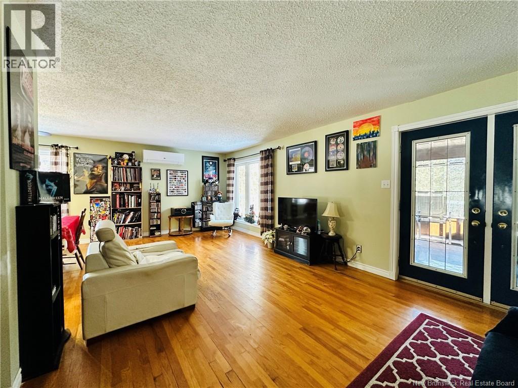16 Hallihan Lane, Blackville, NB - Indoor Photo Showing Living Room