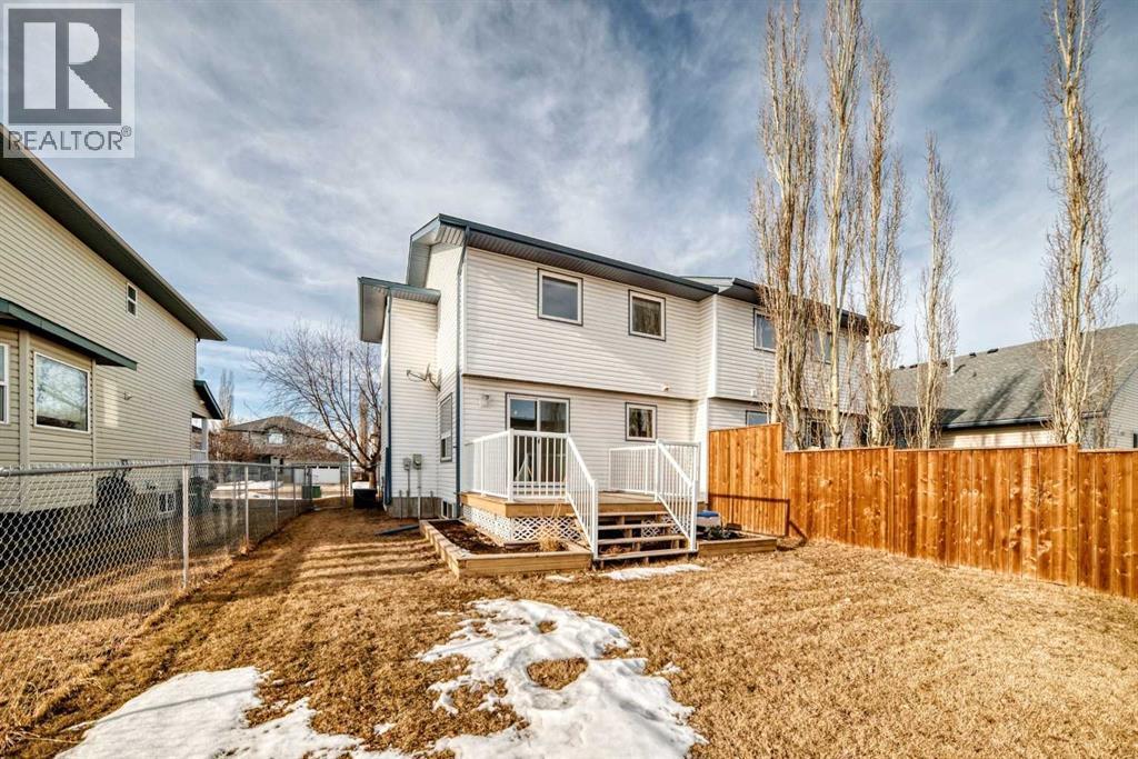 21 Hillview Road, Strathmore, AB - Outdoor With Deck Patio Veranda