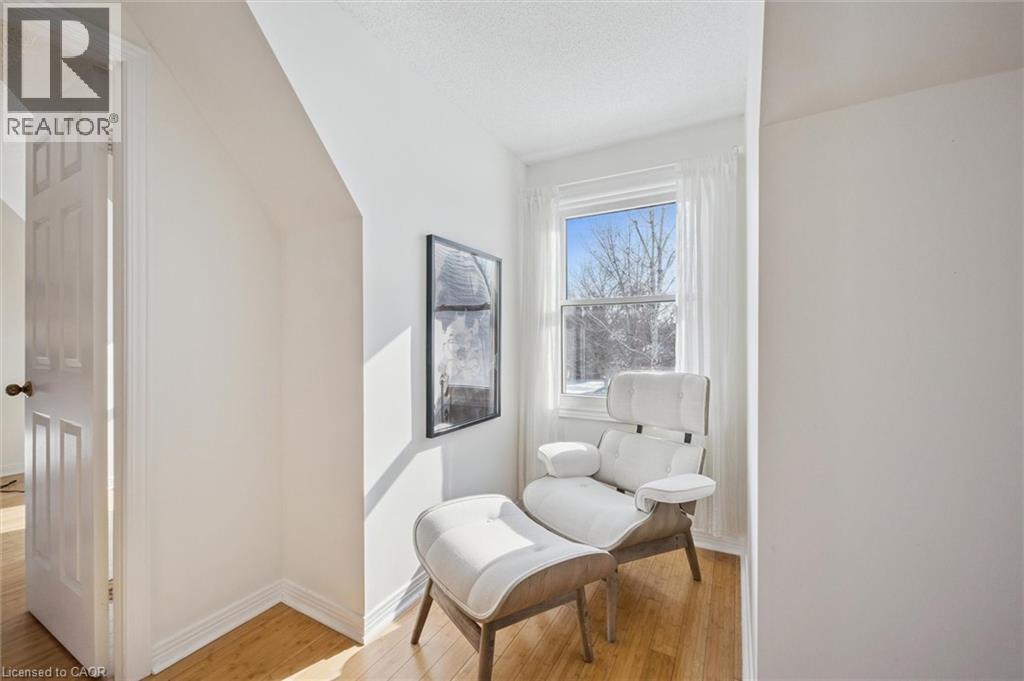 33 Manitoulin Crescent, Kitchener, ON - Indoor