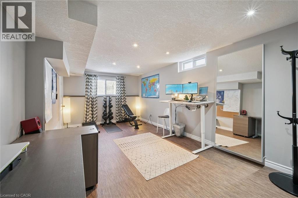 33 Manitoulin Crescent, Kitchener, ON - Indoor